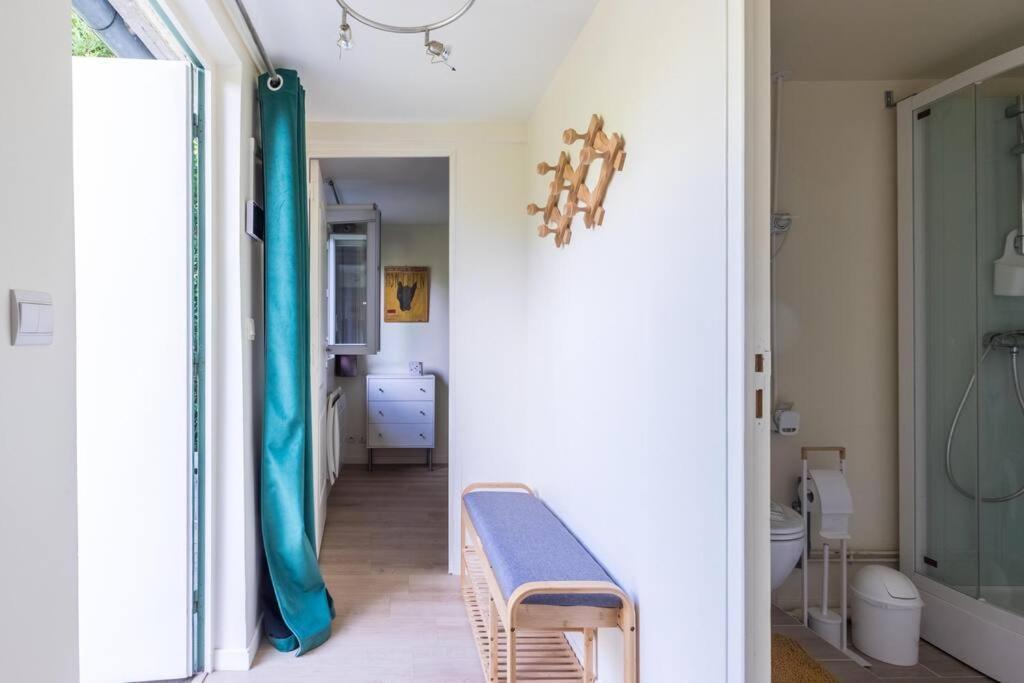 Bois-Colombes Maisonnette Dans Jardin Partage מראה חיצוני תמונה